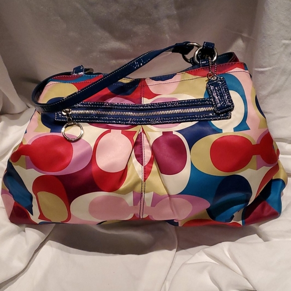 COACH SATIN SIGNATURE BEAUTIFUL SATCHEL - Picture 2 of 8